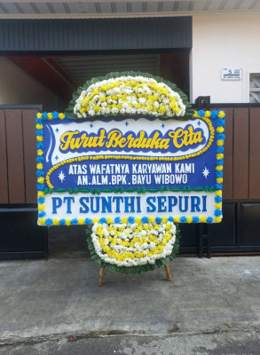 Papan Bunga Duka di Hubikosi